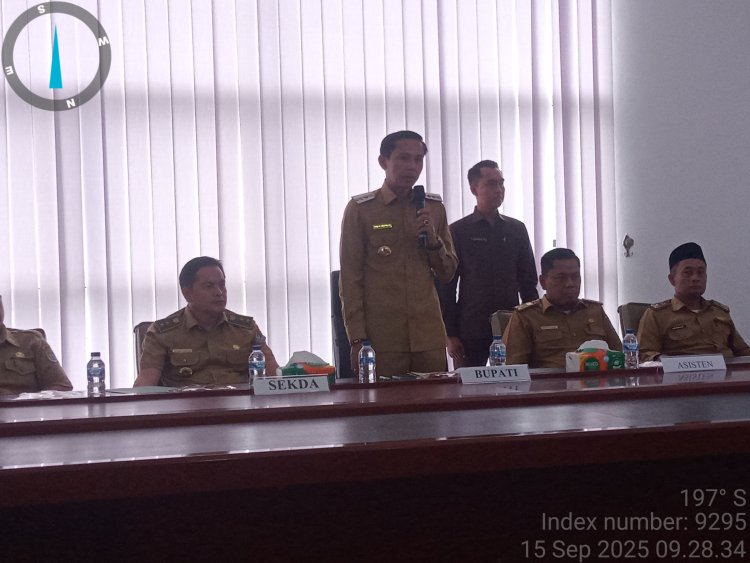 Bupati Gusril Pausi Kukuhkan Tim Pelaksana dan Fasilitator PUSKESOS SLRT-TRC SEASE SEIJEAN Kabupaten Kaur
