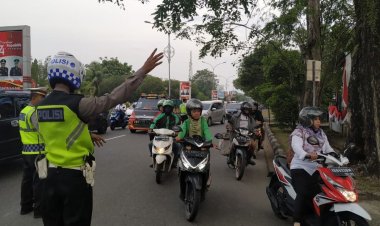 Pelanggaran Lalu Lintas Marak di Kalbar, Petugas Lakukan Rekayasa Arus & Penertiban