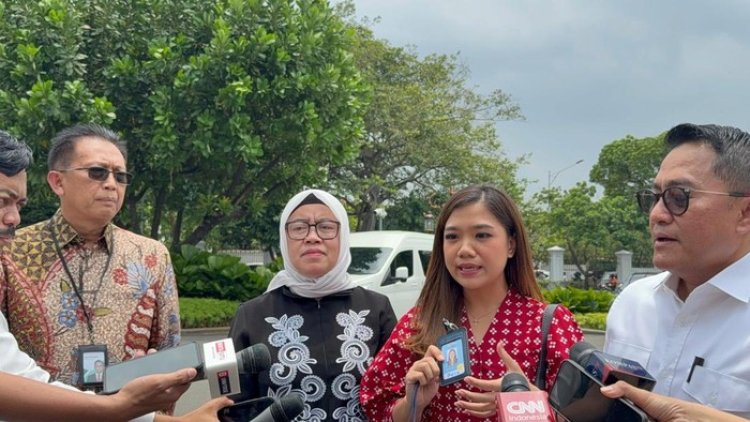 Istana Kembalikan ID Peliputan Istana Wartawan CNN Indonesia TV