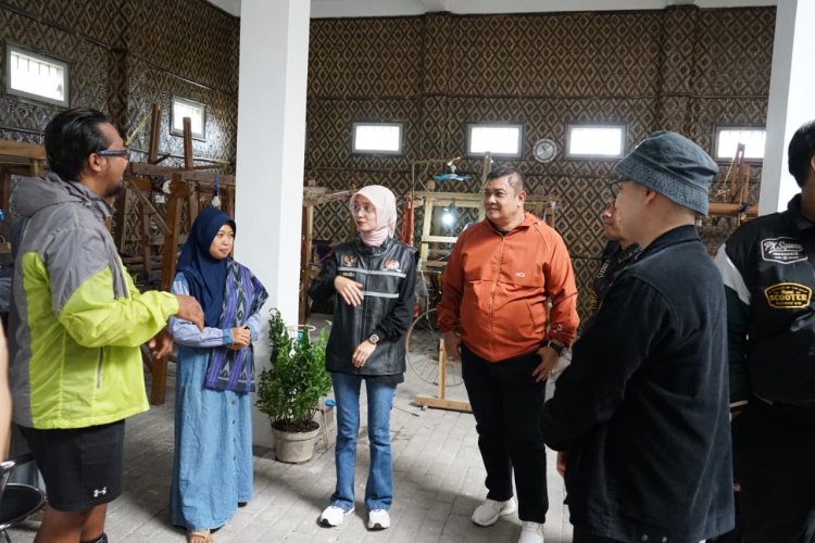 “Menggeliatkan Ekonomi Lokal lewat Urban Touring Scooter: Strategi Inovatif Memasarkan Potensi Kota Kediri”