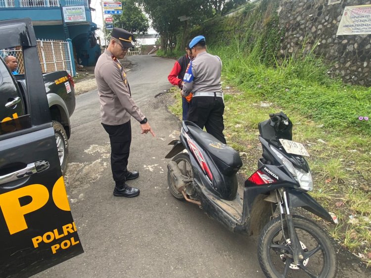 Berikan Rasa Aman Kepada Warga,Polsek Kadudampit Gelar Razia Knalpot Brong