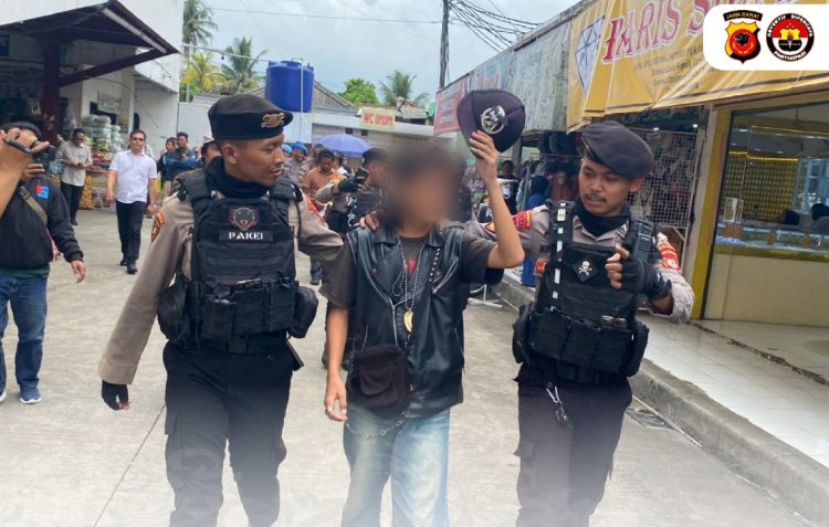 Kolaborasi TNI -Polri Di Sumedang , Amankan Pria Membawa Bubuk Kratom  Dan Gelang Selongsong Peluru