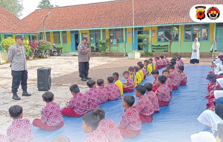 Sat Binmas Polres Banjar Dekatkan Polisi Dengan Dunia Sekolah, Tumbuhkan Karakter Disiplin Sejak Dini