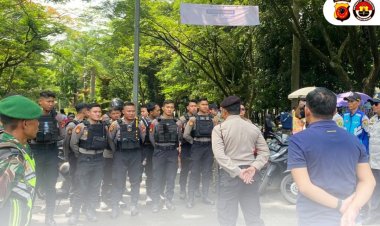 Jamin  Kamtibmas Tetap Kondusif, Polresta Bandung Gelar Patroli Gabungan Skala Besar
