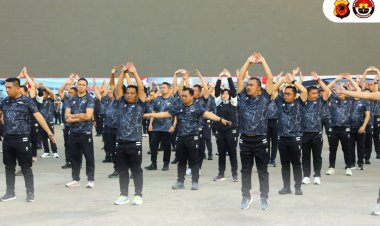 Kapolda Dan Kapolres Seluruh Indonesia Gelar Olahraga Bersama Jelang Apel Kasatwil 2025