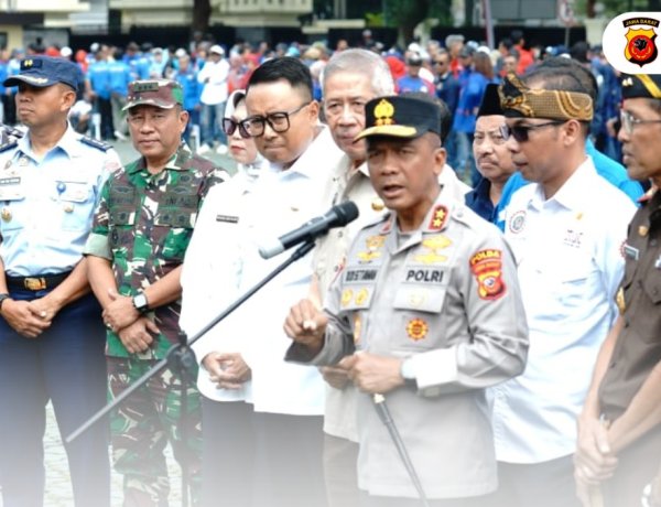 Kapolda Jabar:Tiga Kekuatan Besar Bangsa, Buruh Tangguh, Pemerintah Yang Berpihak Dan Aparat Yang Mengayomi