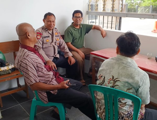 Guna Berikan Rasa Aman Dan Nyaman, Polsek Cikole Tingkatkan Patroli Dialogis