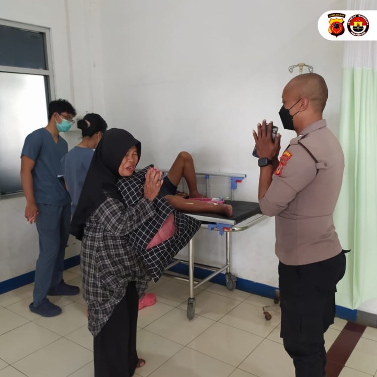 Sigap Dan Peduli,Sidokkes Polres Banjar Antar  Lansia  Ke Rumah Sakit