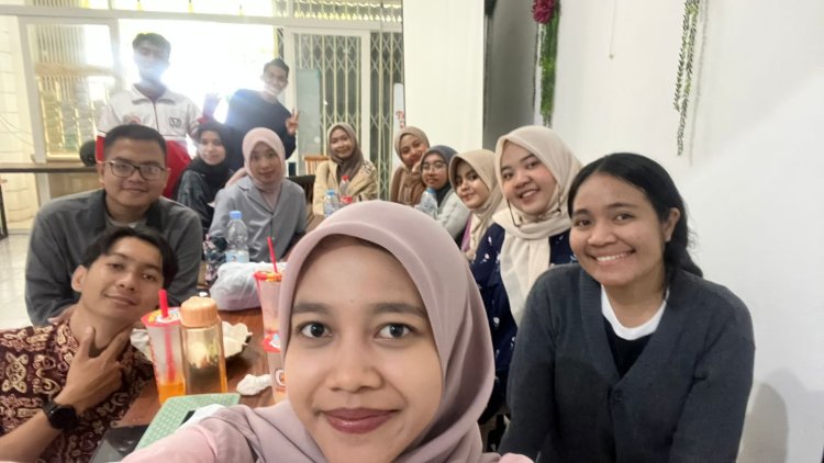 Jumat Berkah di Warkop Digital Sawojajar Pererat Kekompakan Peserta Magang Kemnaker