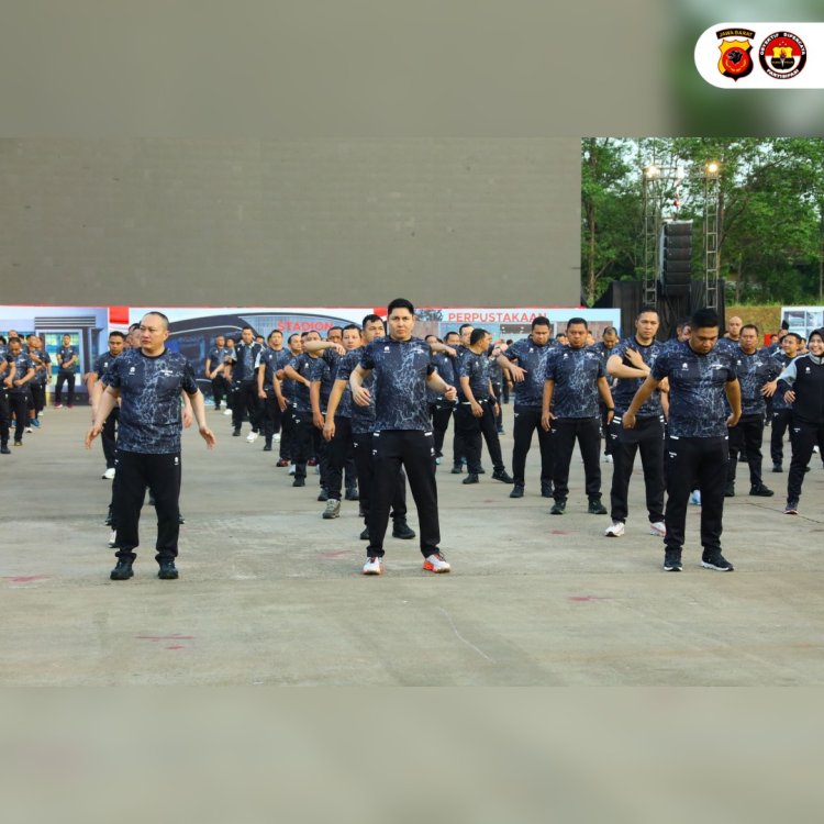 Kapolda Dan Kapolres Seluruh Indonesia Gelar Olahraga Bersama Jelang Apel Kasatwil 2025
