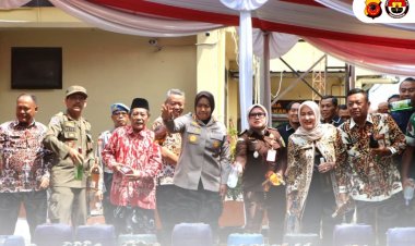 Polisi Musnahkan Ribuan Miras Berbagai Merk Dan Knalpot Tidak Sesuai Spesifikasi  Teknis