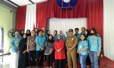 Penutupan Pelatihan Bordir LPK Singosari Digelar di Warkop Digital Mekar Sari, Peserta Pamerkan Karya Hasil Jahitan Sendiri