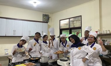 Pentingnya Pengajaran Praktik Kitchen Higienis di Sekolah Perhotelan untuk Ciptakan Tenaga Kerja Profesional dan Sehat