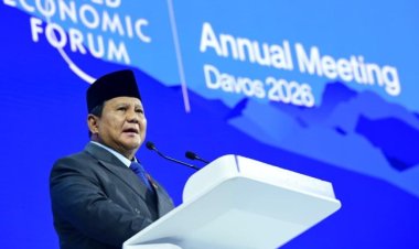 Target Tiga Tahun Mendatang, Prabowo Dorong Sekolah Punya Enam Ruang Kelas Berbasis Smartboard