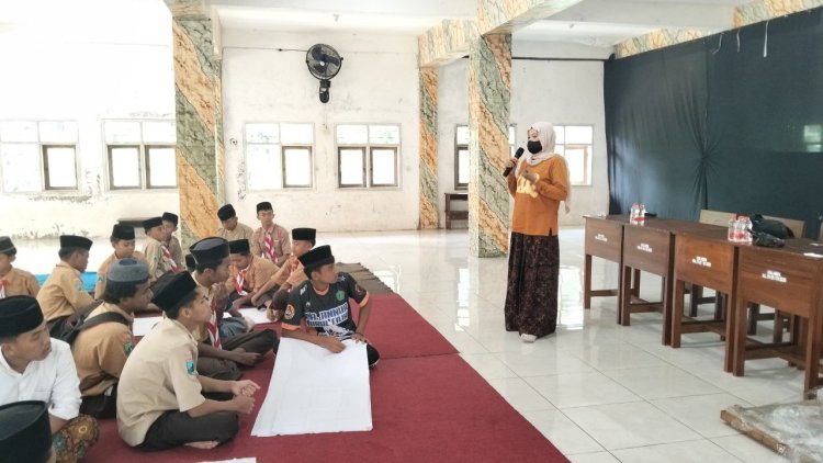 Pelatihan Membatik PP An-Nur Nurul Fajri Bersama Batik Ganjar