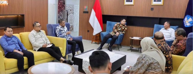 Dari Kampus ke Pasar Kerja Global: Kemdiktisaintek dan Kementerian P2MI Perkuat Sinergi