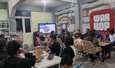 PEMBINAAN AREMANIA DAN AREMANITA DI WD MEKARSARI: TUMBUHKAN SPORTIVITAS DAN SEMANGAT KEBERSAMAAN