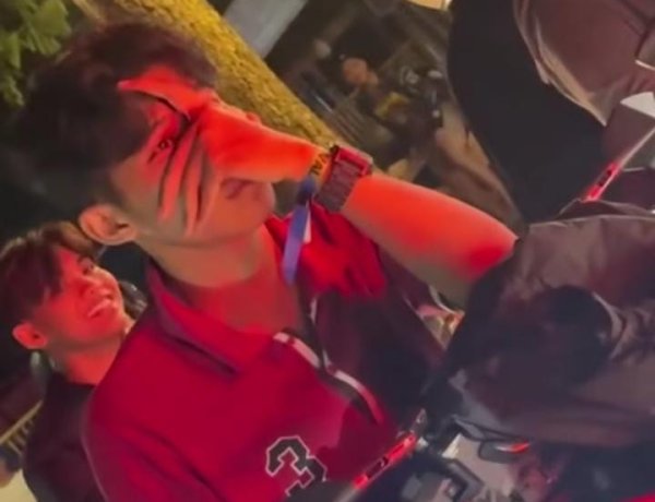 Diduga Capres BEM Polinema, kepergok melakukan aksi pencurian helm pada saat terlaksananya konser di wilayah Sudimoro, Malang