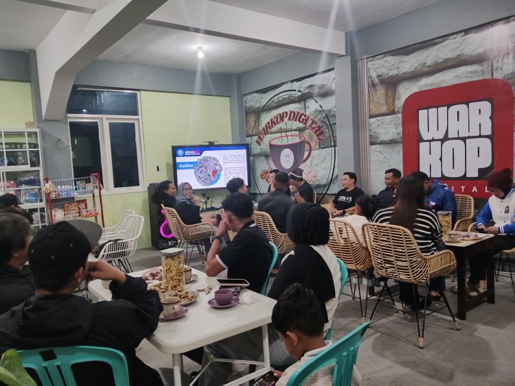 PEMBINAAN AREMANIA DAN AREMANITA DI WD MEKARSARI: TUMBUHKAN SPORTIVITAS DAN SEMANGAT KEBERSAMAAN