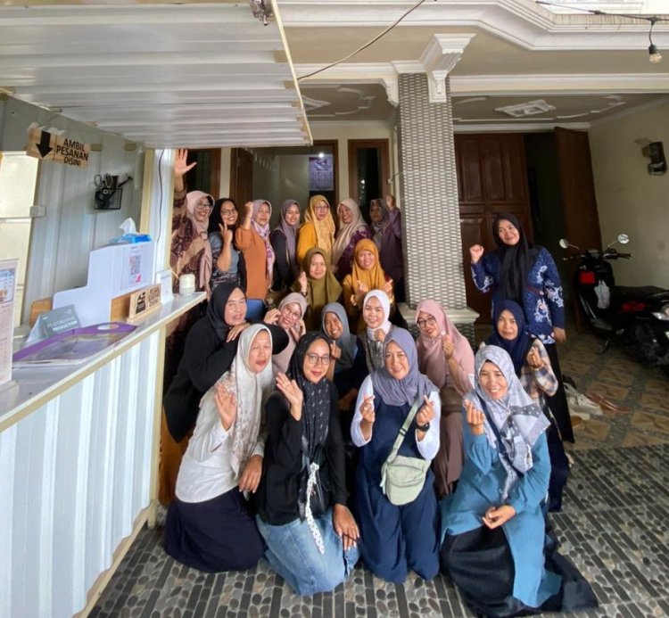 Warkop Digital D’Creative Production Jadi Ruang Kolaborasi Pengadaan Buku dan Rapat Pokja PKK se- kecamatan Poncokusumo