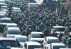 Menjelang Idul Fitri, Lalu Lintas di Jalan Raya Karang Ploso Malang Mulai Padat Merayap