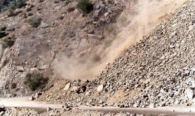 Longsor Ngantang Malang Putus Akses Jalan Antar Dusun