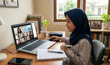 Dampak Perang, Pemerintah Wacanakan Sekolah Online untuk Hemat BBM.