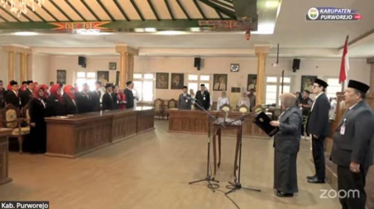 Bupati Purworejo Kukuhkan Kepala Sekolah dan Lantik Pejabat Administrator untuk Perkuat Pelayanan Pendidikan