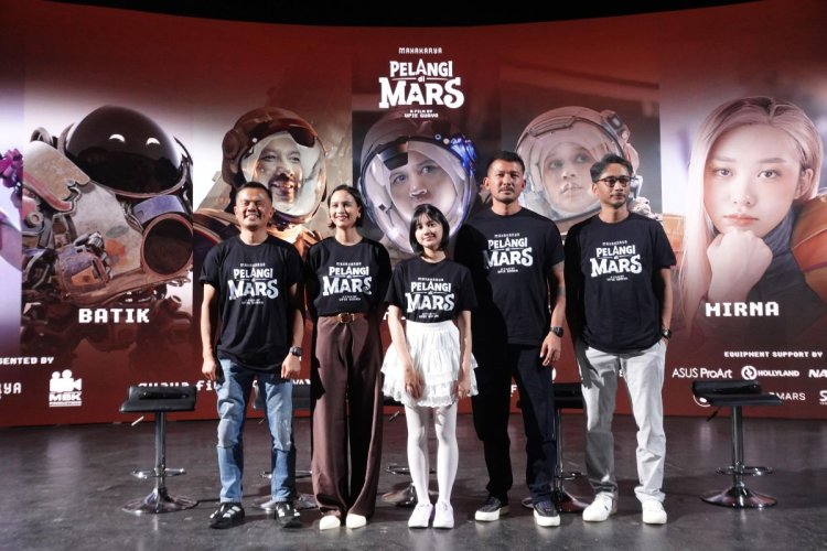 Pemeran dibalik film Pelangi Di Mars