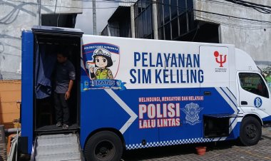 Perpanjangan SIM Kilat di SIM Keliling ITC Surabaya, Warga Apresiasi Pelayanan Cepat dan Tanpa Calo