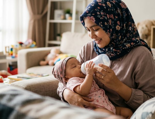 Ciri-Ciri Bayi yang Tidak Cocok Minum Susu Formula, Ibu Perlu Waspada Sejak Dini