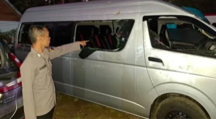 Viral Kabar Keributan di Pantai Wedi Awu Malang