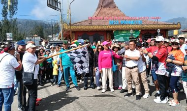 Melebihi Target, Ribuan Jemaat Padati 'Jalan Sehat dan Doa untuk Tengger' di Kawasan Bromo