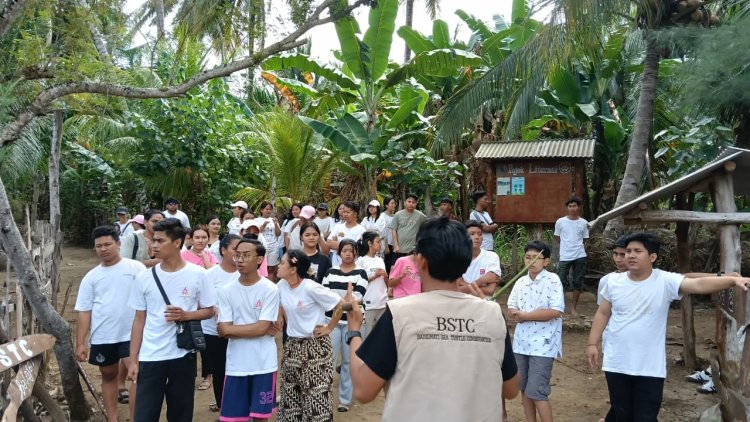 Menjaga Bumi, Merawat Bait Allah: Generasi Muda GSJA Jatim Berkomitmen Jadi Misionaris Lingkungan di Pantai Bajul Mati