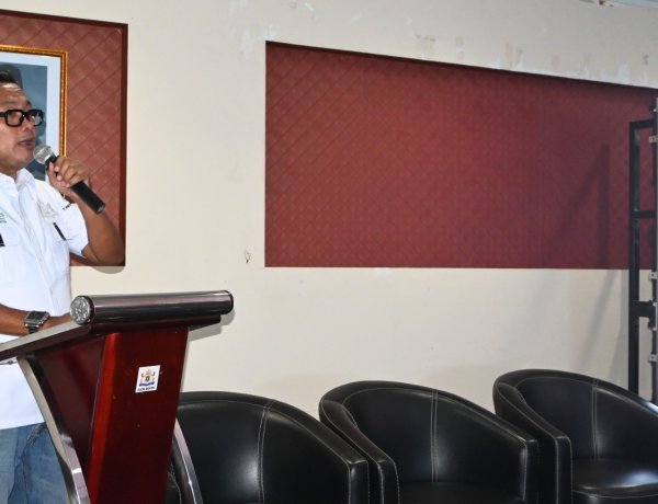 APKOMINDO dan APTIKNAS Banten Bersama Kadin Indonesia Institut dan Kadin Pelabuhan Perkuat Kolaborasi Pengembangan SDM Digital Sektor Kepelabuhanan dan Industri di Banten