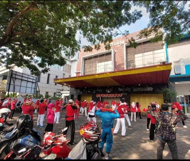 98 ANGGOTA JOJAS SIDOARJO PERKUAT SOLIDARITAS DI HUT RI KE-81: IKHTIAR SEHAT TANPA OBAT*