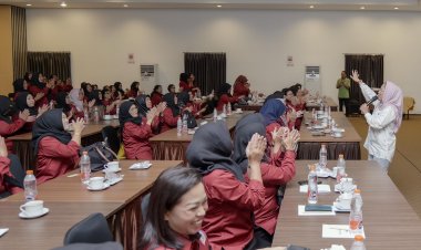 **AI Bukan Pesaing, Tapi Sahabat: 3 Tokoh Perempuan Malang Ajak Koperasi Bijak Gunakan Teknologi`**