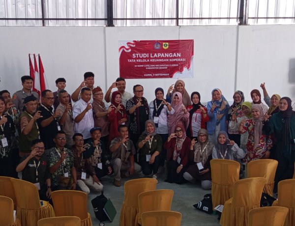KDMP Cipelang Jadi Lokasi Studi Lapangan Tata Kelola Keuangan Koperasi Desa Merah Putih Kabupaten Bogor