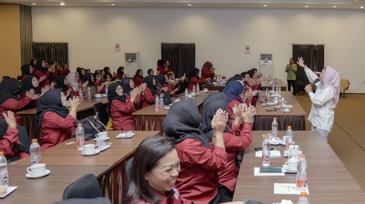 **AI Bukan Pesaing, Tapi Sahabat: 3 Tokoh Perempuan Malang Ajak Koperasi Bijak Gunakan Teknologi`**