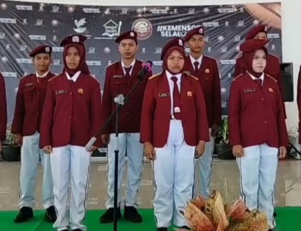 Satu Tahun Hadir Membumi SR Mampu Ubah Citra Kaum Marginal Kaur Jadi Anak Siap Berprestasi