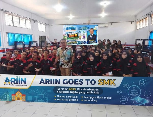 Roadshow "ARIIN Goes to SMK": Sinergi Digital dan Kolaborasi Inspiratif di SMKN Rajapolah
