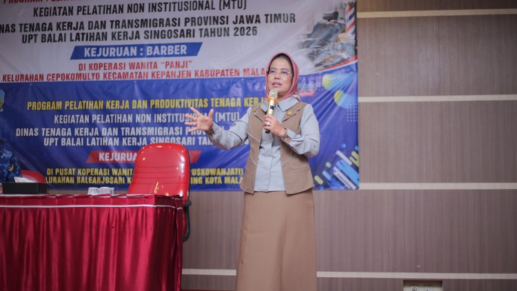 Dua Kelas Sekaligus! MTU Barbershop BLK Singosari untuk SBW Binaan Puskowanjati dan Paguyuban Koperasi Wanita "Panji" Kec. Kepanjen Binaan ASKOMARA Resmi Dibuka Bunda Untari di SBW Malang