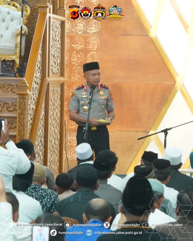 Perkuat Silaturahmi, Kapolda Jabar Pimpin Sholat Jum'at  Keliling
